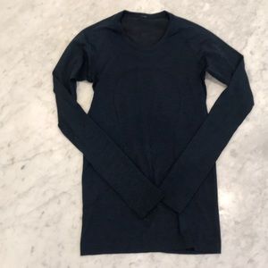Lululemon Swiftly Tech Long Sleeve Crew